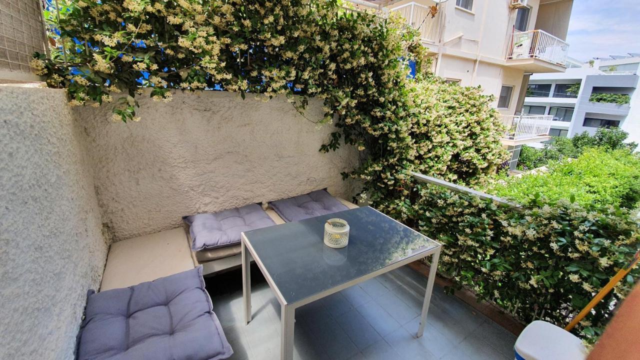 Cozy Seaside Studio In Lemos Vouliagmenis Athens Luaran gambar